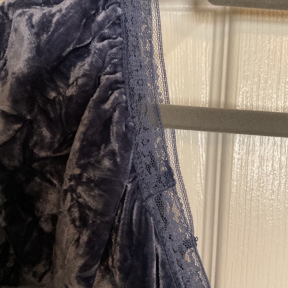 NWT Free People Yours Truly Velvet Peplum Top in Wild Moon - Picture 3 of 7